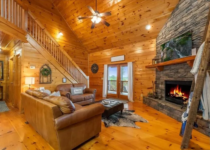 Best Views In Ellijay - Waffle Bar-King Bed-Hottub