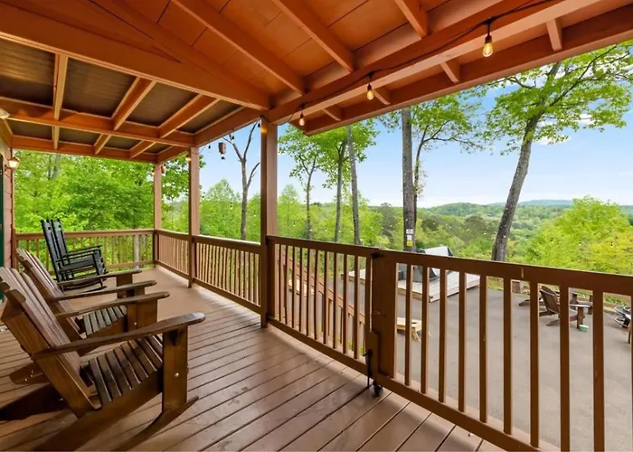 Best Views In Ellijay - Waffle Bar-King Bed-Hottub