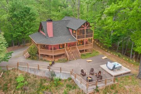 Views In - Waffle Bar-king Bed-hottub *